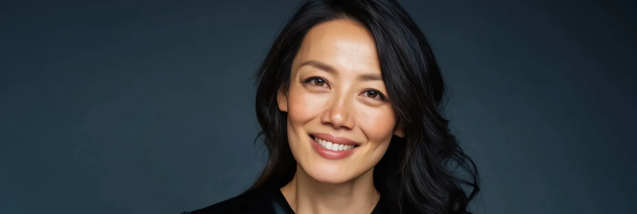 What Are Peptides, Exosomes, and PDRNs? A Guide to Anti-Aging Bioactives